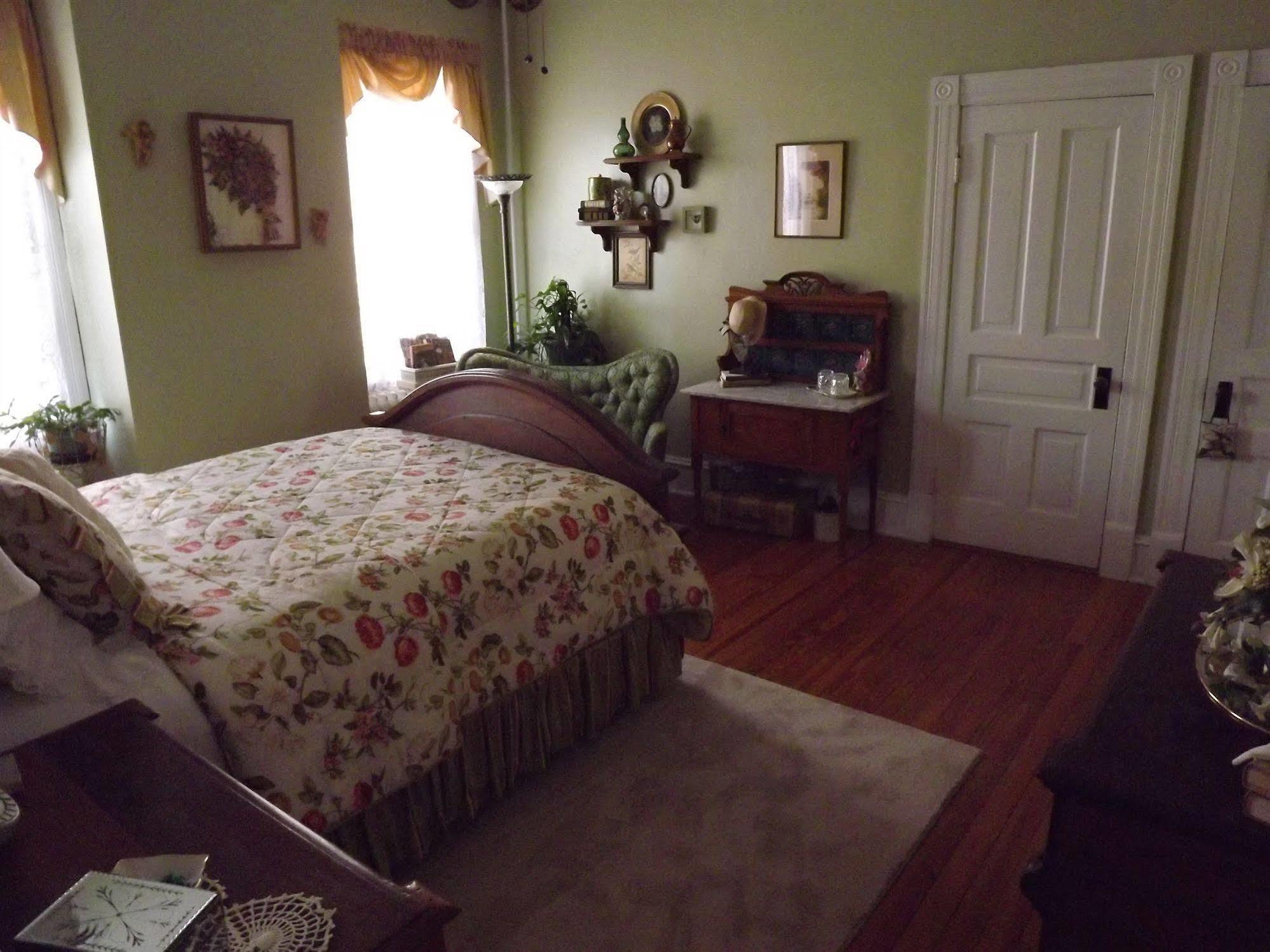Belle Hearth Bed And Breakfast Waynesboro Eksteriør bilde