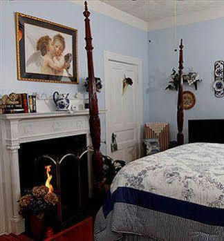 Belle Hearth Bed And Breakfast Waynesboro Eksteriør bilde